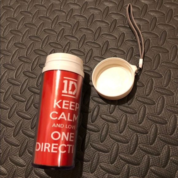 One Direction cup - Picture 2 of 2